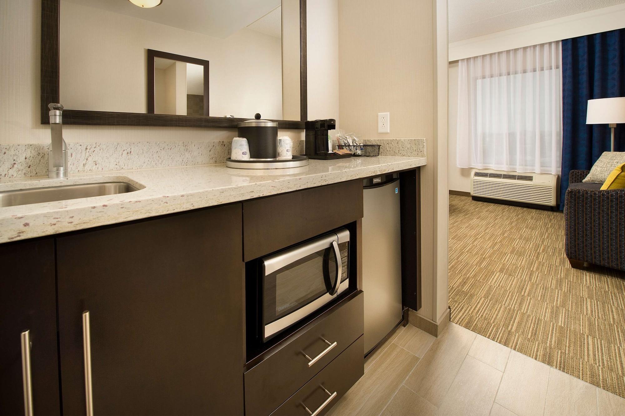 Hampton Inn & Suites Baltimore/Woodlawn Екстер'єр фото