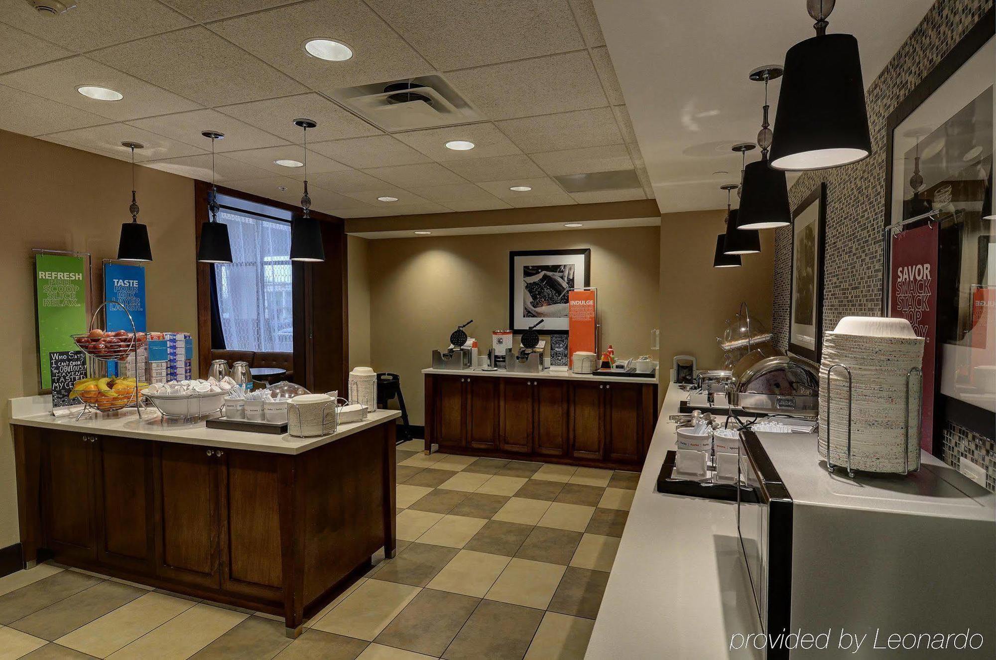 Hampton Inn & Suites Baltimore/Woodlawn Екстер'єр фото